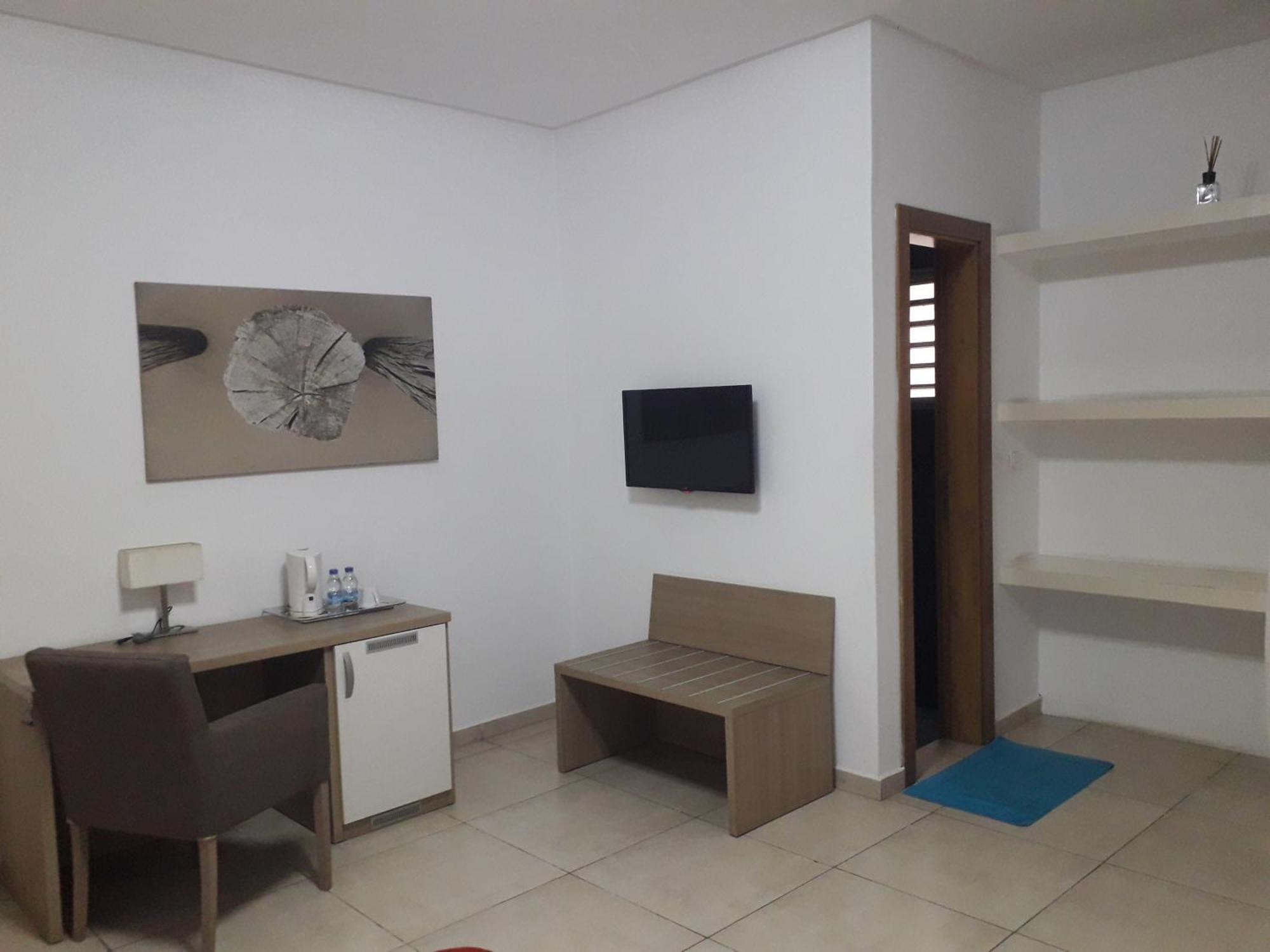 Residence Achenbach Abidjan Exterior foto